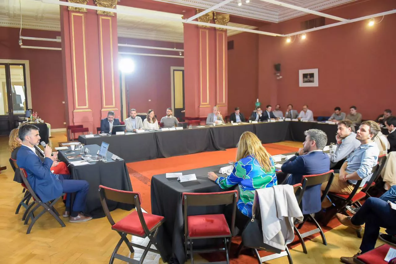 photo_2023-04-25_10-19-04