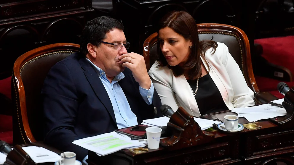 3ZWX7ZWJ7JHYVMROA37QNC5OCM