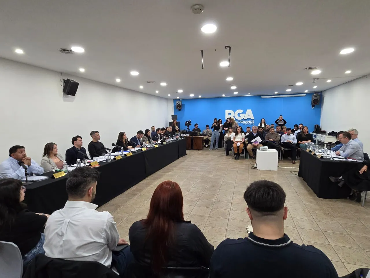 photo_2025-11-17_21-17-27