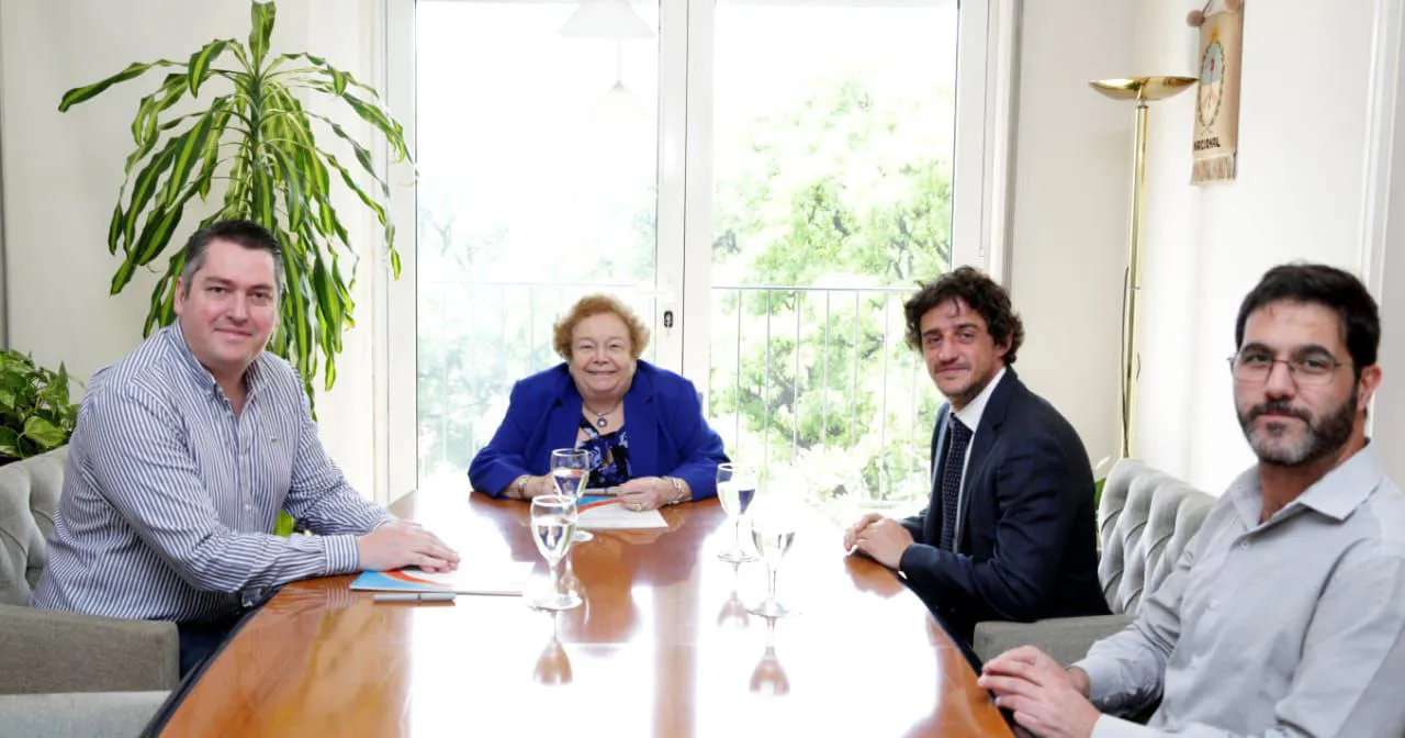 photo_2025-11-13_10-49-31